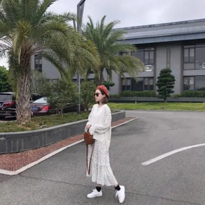 寡妇遗像前被肉波多野
